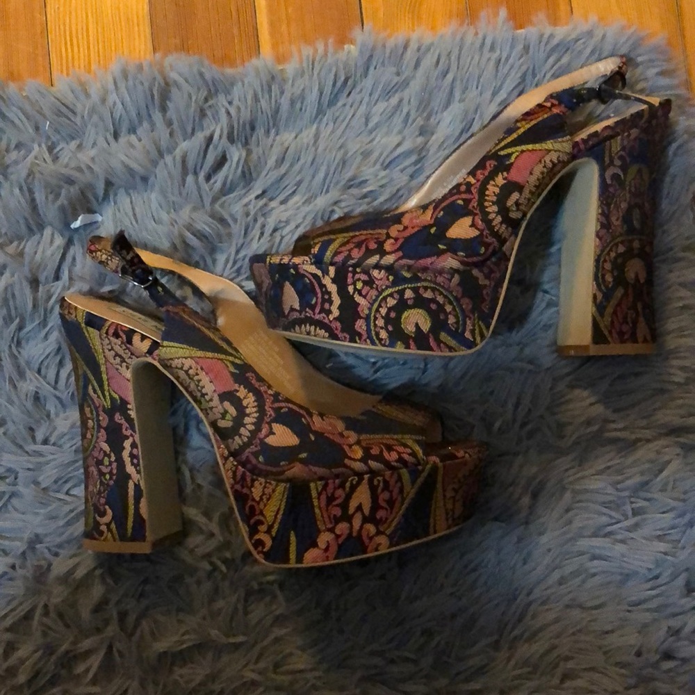 Steve Madden fun printed chunky heels
